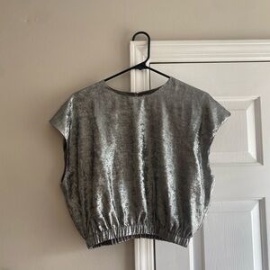 Silver Metallic Women's Top, size small, new with tag